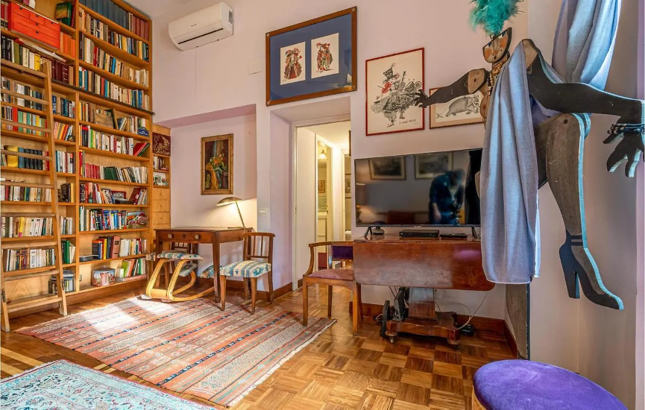 Amazing Apartment In Roma With Wifi And 2 Bedrooms